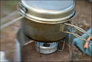 hansel_bryan_100818-12 Penny Stove cooking