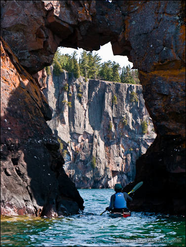 kayaking lake superior's tettegouche state park